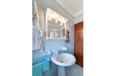 Ferienwohnung mit Balkon und Klimaanlage