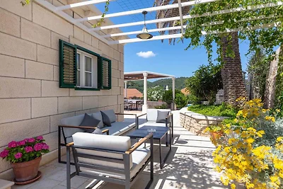 Villa erste Reihe zum Meer mit Pool