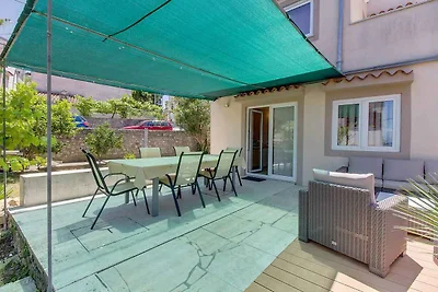 Komfortable Ferienwohnung ZDENKO mit Meerblic