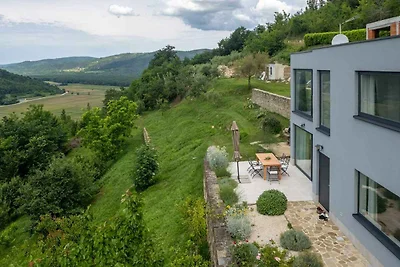 Villa mit Klimaanlage und Pool