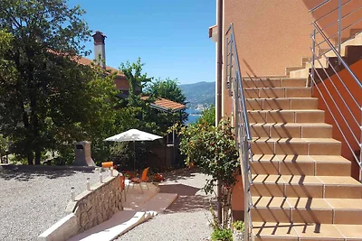Ferienwohnung mit 50 qm Terrasse und