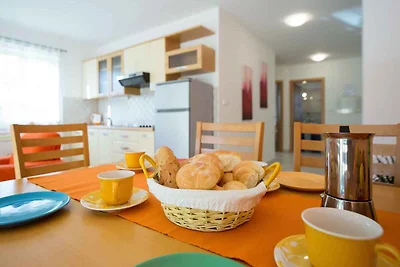 Ferienwohnung mit Terrasse und Klimaanlage