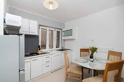 Ferienwohnung mit Klimaanlage und Terrasse in