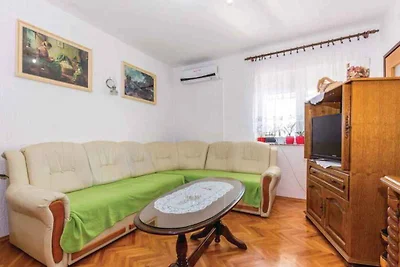 Ferienwohnung mit Balkon und Grillmöglichkeit