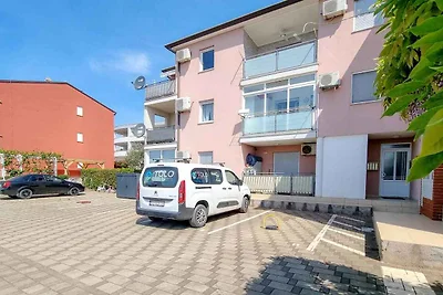 Ferienwohnung mit Balkon und Klimaanlage