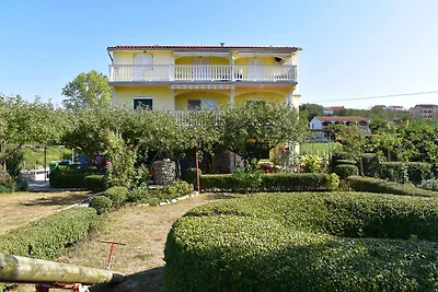 Ferienwohnung mit Grill und Kinderspielplatz