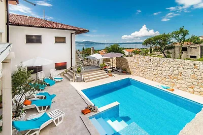 Ferienwohnung mit Klimaanlage und Pool