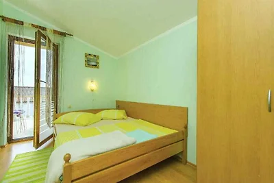 Ferienwohnung mit Klimaanlage, Balkon und