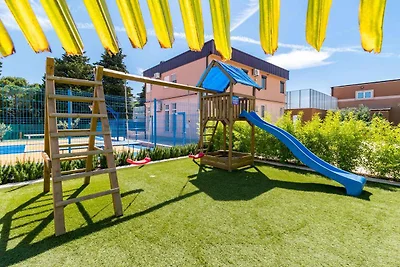 Villa mit Pool, Sauna und Jacuzzi