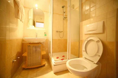 Ferienwohnung mit einen Balkon und Meerblick