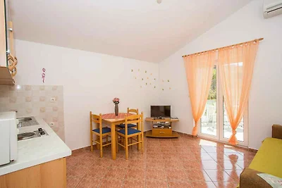 Apartment mit 1 Schlafzimmer, Meerblick und G