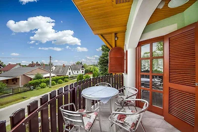 Ferienhaus mit Kinderbecken