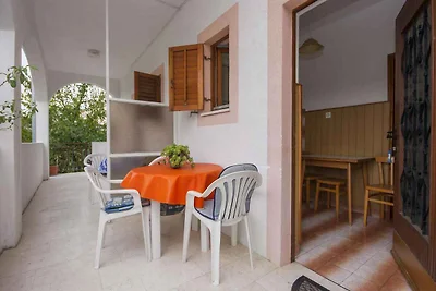Apartamento Vacaciones familiares Jadrtovac