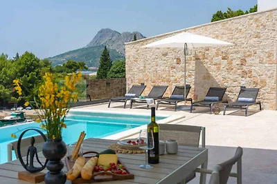 Ferienhaus mit Aussenpool