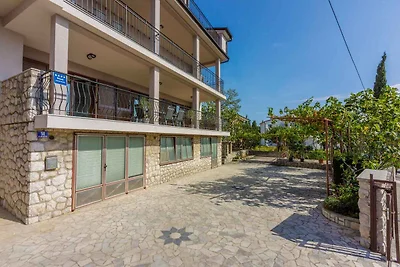 Ferienwohnung mit Terrasse und Klimaanlage