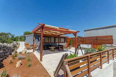 Ferienhaus mit Terrasse und Klimaanlage