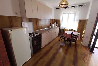 Ferienwohnung mit Balkon und Klimaanlage