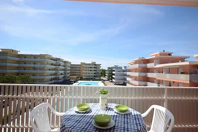 Studio mit Klimaanlage, Balkon und Pool