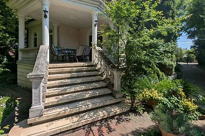 Ferienhaus mit Pool und WLAN
