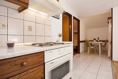 Studio-Apartment, nur 150 m vom nächsten schö