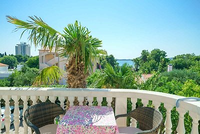 Ferienwohnung mit Balkon und Meerblick
