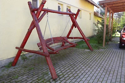 Ferienwohnung mit Balkon und Tischtennis