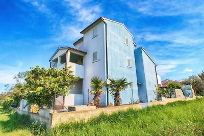 Ferienwohnung mit Garten und Grill