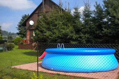 Ferienhaus mit Aussenpool und Lokal im