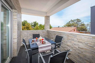 Ferienwohnung mit Klimaanlage und Balkon