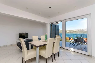 Ferienwohnung mit Klimaanlage und Blick auf d