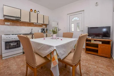 Appartamento Vacanza con famiglia Rogoznica
