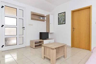 Ferienwohnung mit Klimaanlage und Balkon