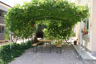 Ferienwohnung mit Balkon und Klimaanlage, in