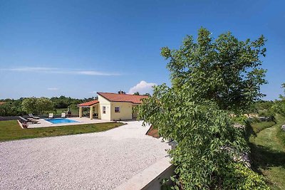 Villa mit Pool