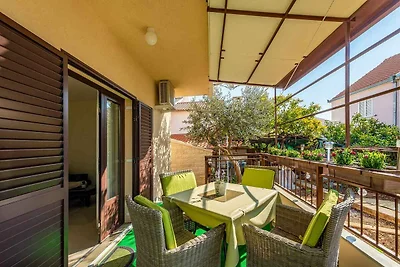 Ferienwohnung mit Klimaanlage und Terrasse