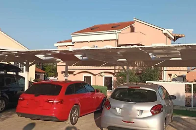 Appartamento Vacanza con famiglia Privlaka
