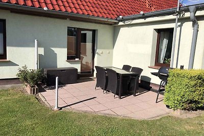 Ferienhaus mit Terrasse und Garten