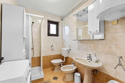 Ferienwohnung mit Klimaanlage und Pool