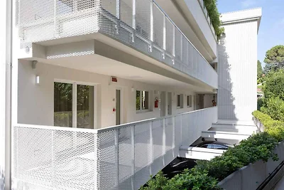 Ferienwohnung mit Klimaanlage, Internet und B