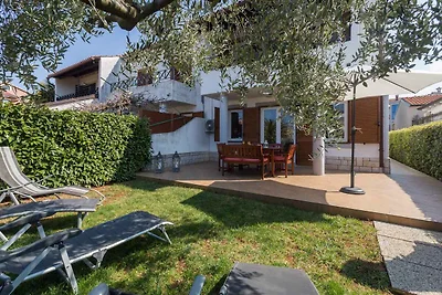 Ferienhaus mit Garten