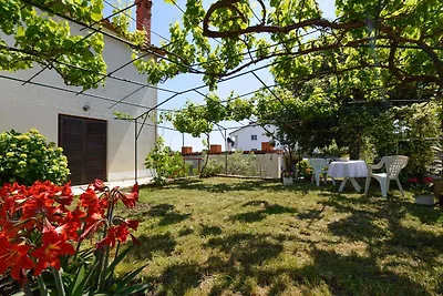 Ferienwohnung mit Terrasse und Klimaanlage