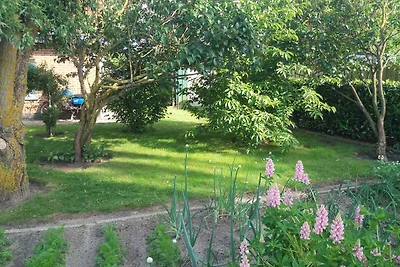 Studio mit Grillmöglichkeit im Garten