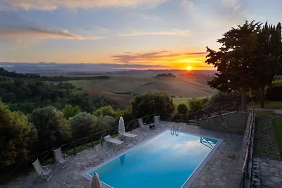 Villa mit Privatpool und Klimaanlage
