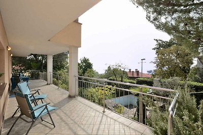 Ferienwohnung mit Terrasse und Meerblick