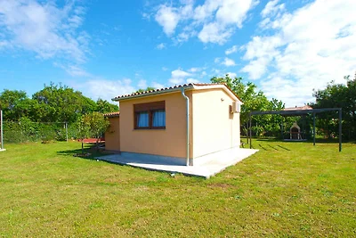 Ferienhaus mit Terrasse und Klimaanlage