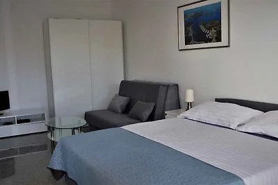 Ferienwohnung Erste Reihe am Meer (10 m)