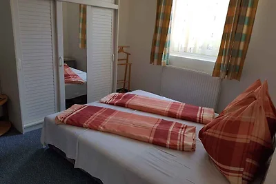 Ferienwohnung mit Kinderschaukel und