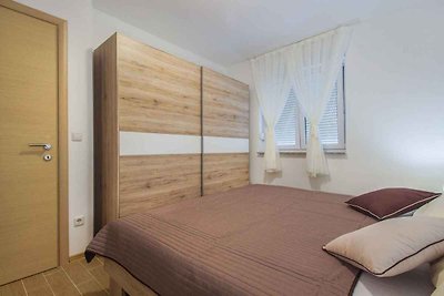 Ferienwohnung mit Pool, Klimaanlage und Wifi