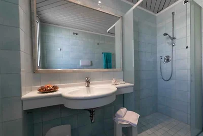 Ferienwohnung mit seitlichem Meerblick