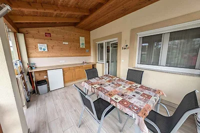 Ferienhaus mit Aussenküche, WLAN und